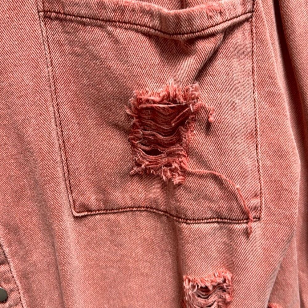 POL Women’s Distressed Denim Shacket Jacket Top Size Medium - Picture 5 of 10
